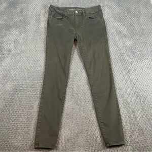 American Eagle Women's Pants Green Jegging Super Stretch Jeans Size 8 Reg